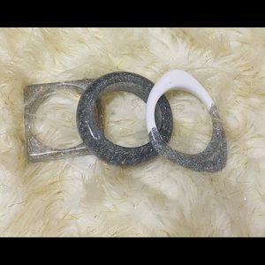 Sassy Jones White and Silver Olivia Bangles